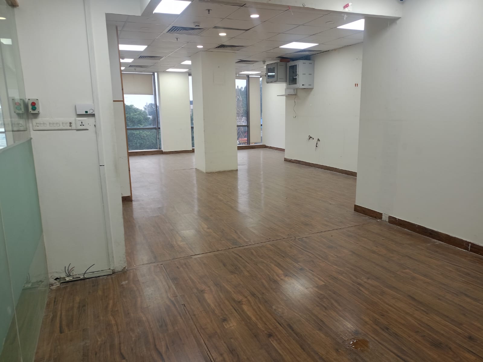2,208 sq ft Warm-shell Office for Sale · Bestech Business Towers — Vacant Office Space — Sector 66, Mohali